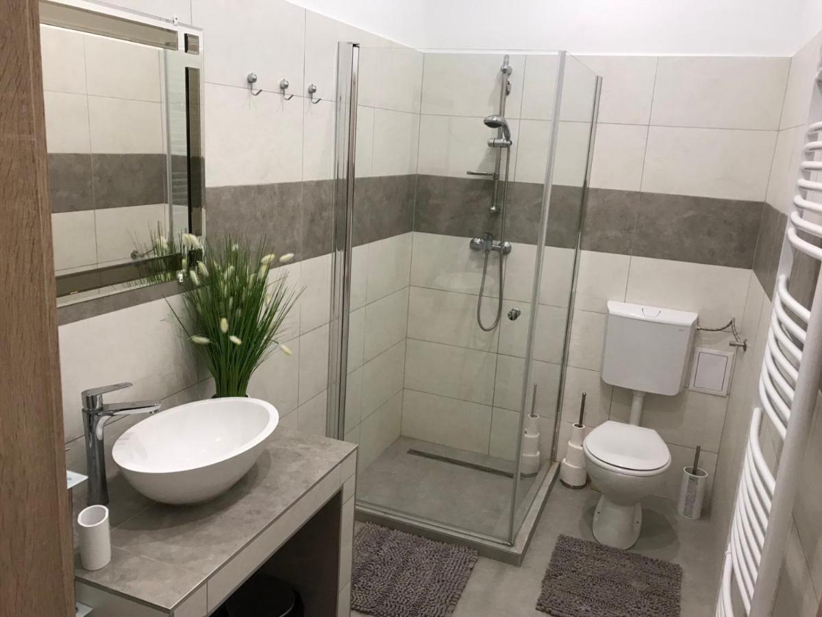 Classic Apartman Szeged Exterior photo